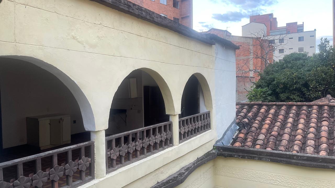 Pasillo - Foto 8 (Segundo Piso)